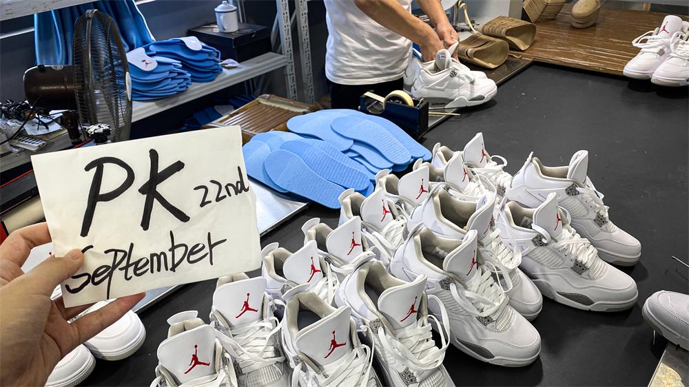 PK GOD Jordan 4 Retro White Oreo RETAIL MATERIALS READY TO SHIP